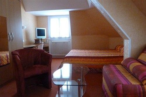 Pont-d'Ouilly Logis Hotel Restaurant Du Commerce מראה חיצוני תמונה